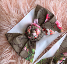 Load image into Gallery viewer, Knot Floral Headband